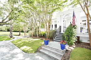 The Cottages on Charleston Harbor