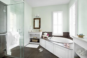 The Cottages on Charleston Harbor