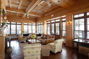 The Cottages on Charleston Harbor