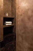Riad O