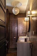 Riad O