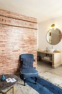 Riad O