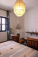 Riad O