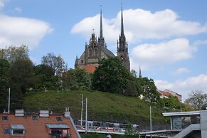 EEL accommodation Brno