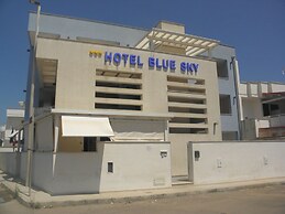 Blue Sky Hotel