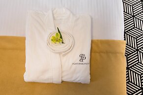 Platinum Residence Boutique Hotel