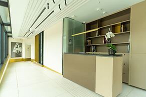 Platinum Residence Boutique Hotel