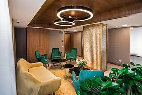 Platinum Residence Boutique Hotel