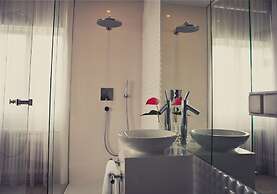 Platinum Residence Boutique Hotel