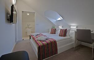 Platinum Residence Boutique Hotel