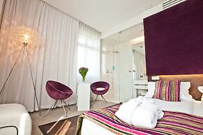 Platinum Residence Boutique Hotel