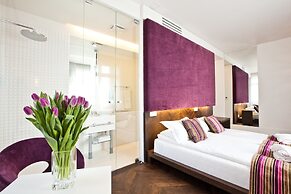 Platinum Residence Boutique Hotel