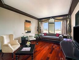 Sofitel Mumbai BKC Hotel