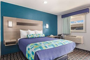 Knights Inn and Suites Salem