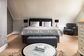 Springfield House - Birmingham Airport & NEC