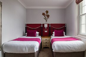 Springfield House - Birmingham Airport & NEC