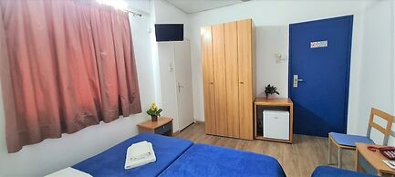 Sparta Team Hotel - Hostel