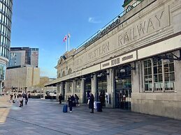 Clayton Hotel Cardiff