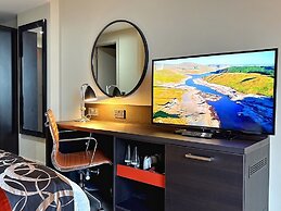 Clayton Hotel Cardiff