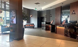 Clayton Hotel Cardiff