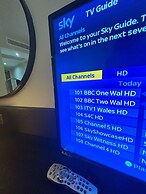 Clayton Hotel Cardiff