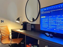 Clayton Hotel Cardiff