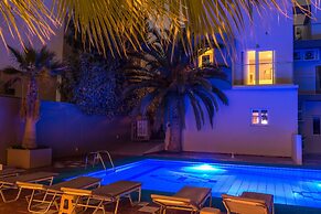 Primavera Beach Hotel