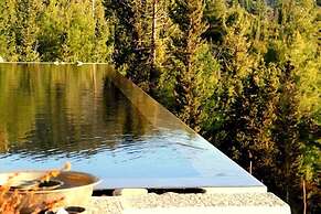 Serenity Boutique Hotel