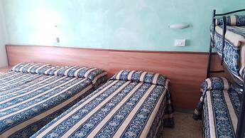 Hotel Promenade Universale