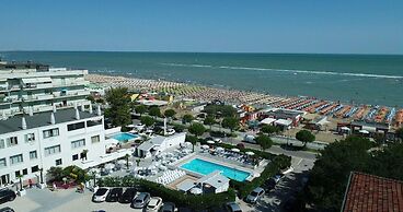 Hotel Promenade Universale