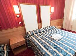 Hotel Promenade Universale