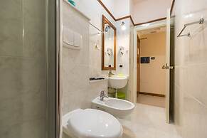Hotel Tropis