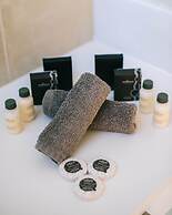 Tanonga Luxury Eco Lodges