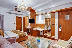 Hotel The Pearl - Newly Renovated in City Centre