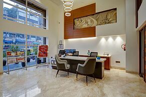 Hotel The Pearl - Newly Renovated in City Centre