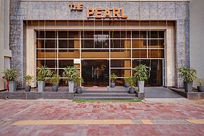 Hotel The Pearl - Newly Renovated in City Centre