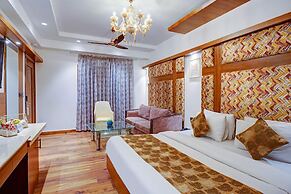 Hotel The Pearl - Newly Renovated in City Centre