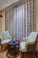 Hotel The Pearl - Newly Renovated in City Centre