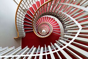 Ramada Encore by Wyndham Leicester City Centre