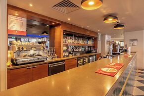 Ramada Encore by Wyndham Leicester City Centre