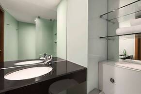 Ramada Encore by Wyndham Leicester City Centre