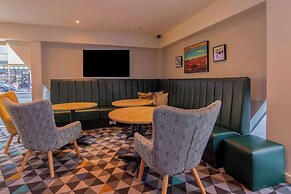 Ramada Encore by Wyndham Leicester City Centre