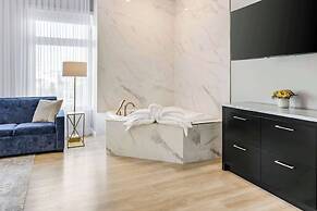 Comfort Hotel Bayer's Lake