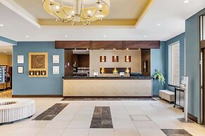 Comfort Hotel Bayer's Lake