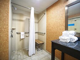 Hampton Inn & Suites Elk City