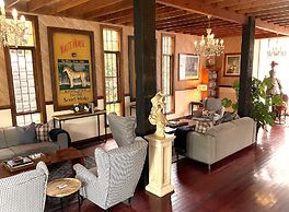 Mt Tamborine Stonehaven Boutique Hotel