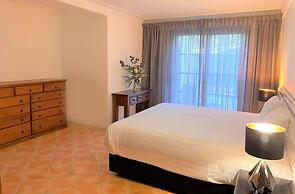 Mt Tamborine Stonehaven Boutique Hotel