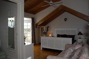 Pelican Sands Bed & Breakfast