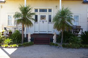 Pelican Sands Bed & Breakfast