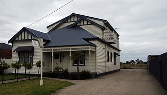 Pelican Sands Bed & Breakfast